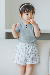 Toddler Girl Wearing Avauma Fluffy Garden Melange Berry Shorts, Light and Breathable Baby Summer Shorts